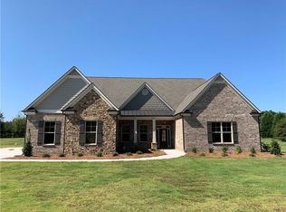 2101 Rosebury Park Dr, Dacula, GA 30019