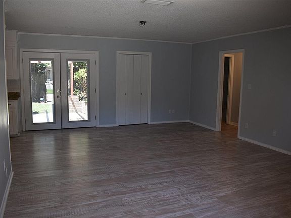 5th image of 4270 Danamar Dr