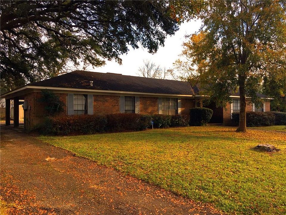 1st image of 1734 William Carey Dr