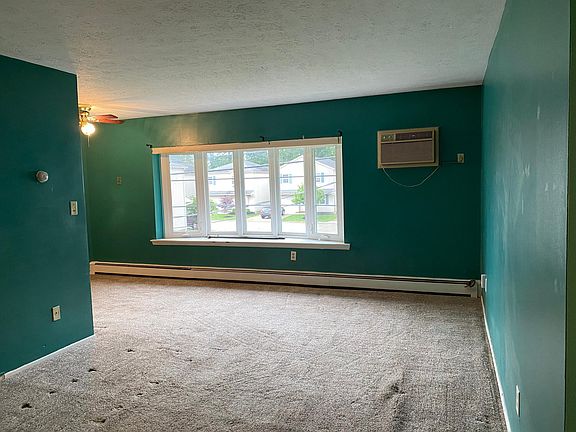 2nd image of 31505 N Marginal Dr APT H