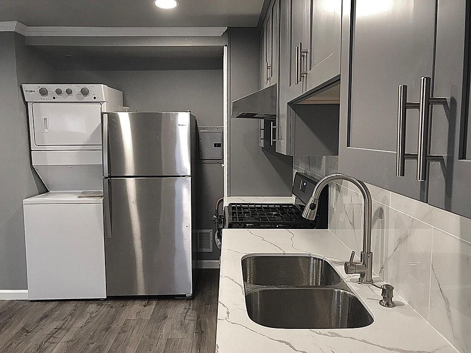 2nd image of 172 Linden Ave #B