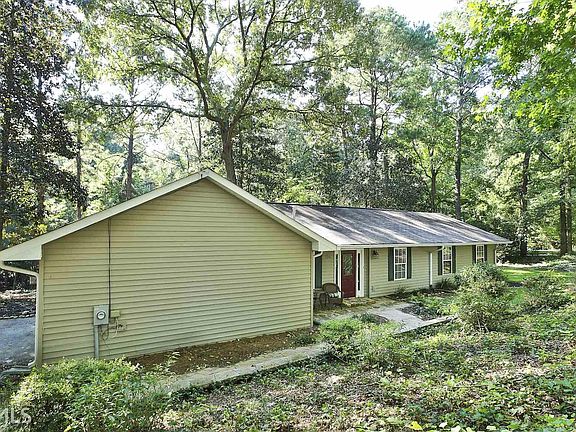 2nd image of 135 Loblolly Cir