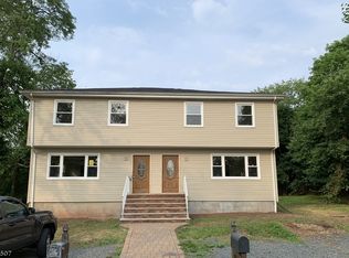 1 Pershing Ave, Somerset, NJ 08873