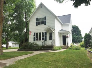 420 Main St, Luxemburg, WI 54217