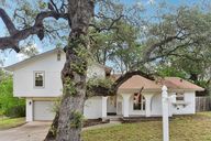 Brigadoon St-2406-001.jpg