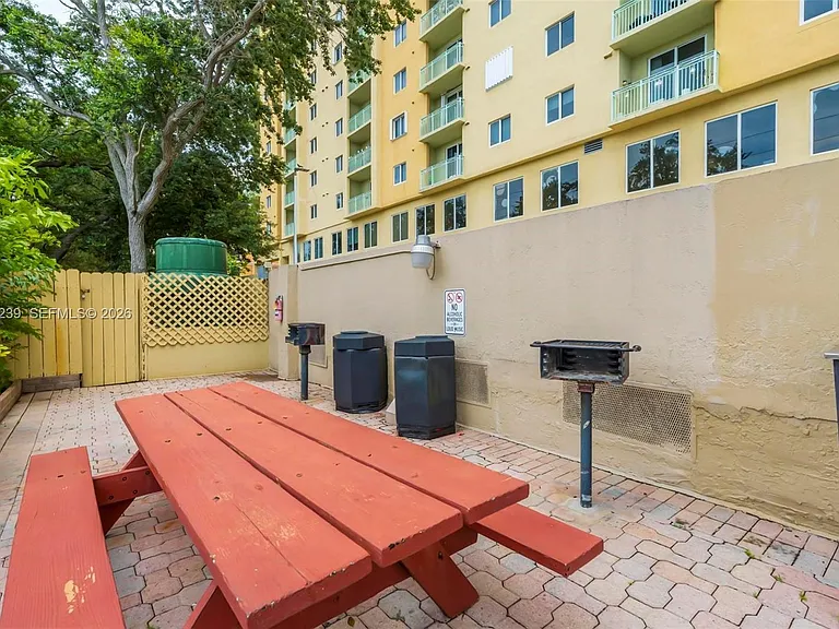 3500 Coral Way #Penthouse 111 — Photo 27