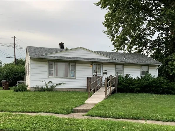2091 Neff Rd, Dayton, OH 45414
