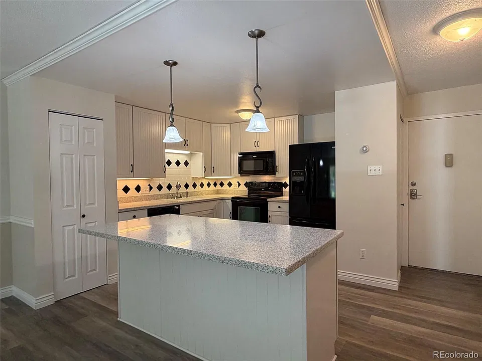 9385 E Center Ave #7A