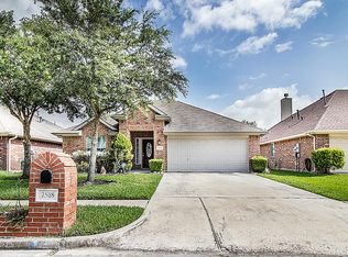 2518 Cloudcroft Dr, Deer Park, TX 77536
