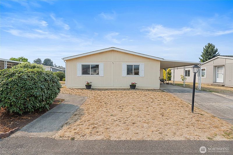 4th image of 836 Harman Way S #46