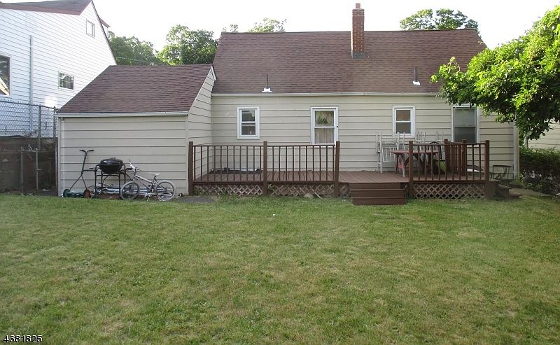 2nd image of 181 Crooks Ave