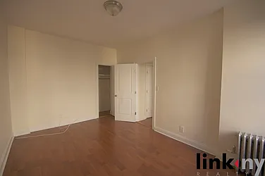 Rented by Link NY Realty