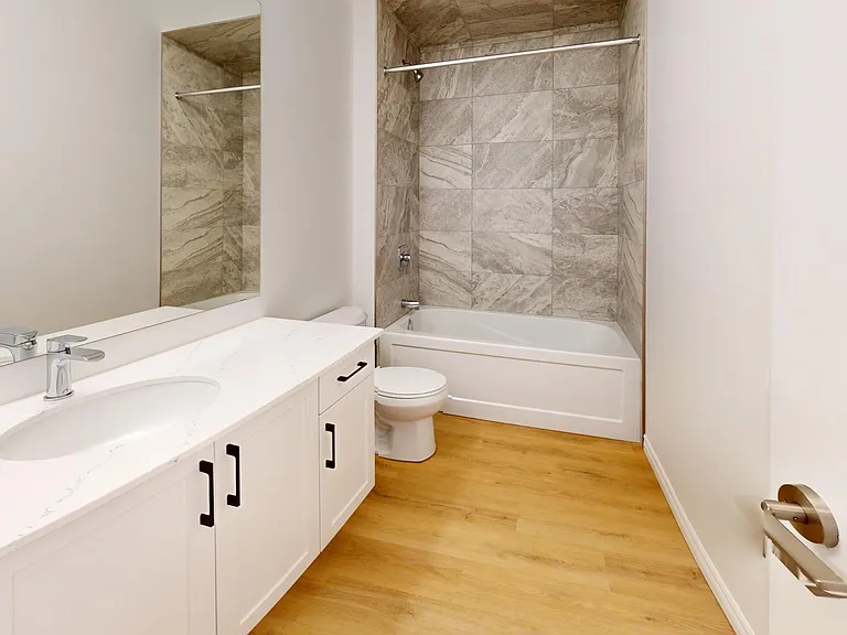 454 Pond Mills Rd #11 — Photo 6