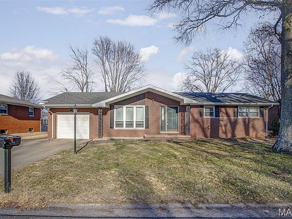 5th image of 336 Crestview Dr