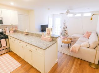 56 Egmont St APT 6C, Brookline, MA 02446