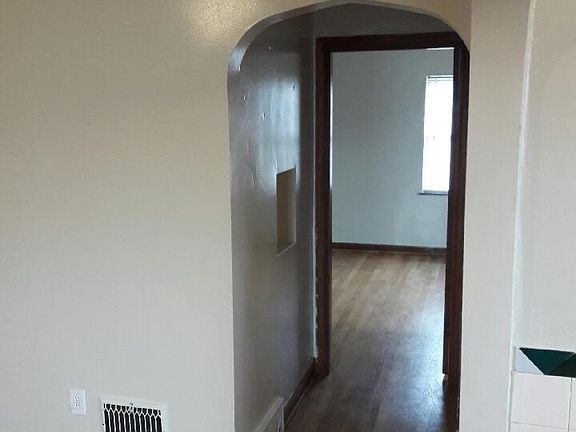 3rd image of 77 N Huron Ave APT 4