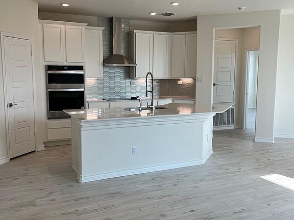 2nd image of 207 Granite Shr