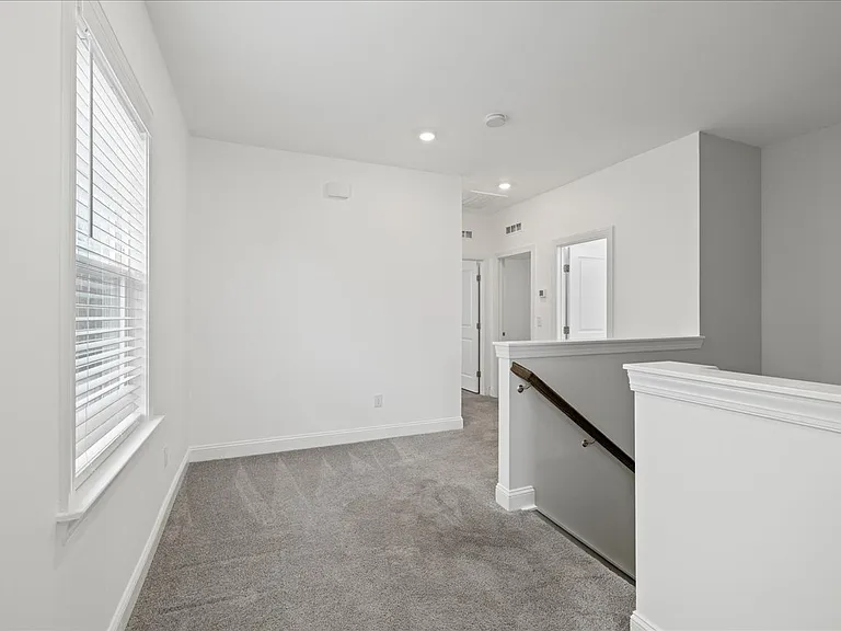 271 Edge Of Auburn Blvd — Photo 57