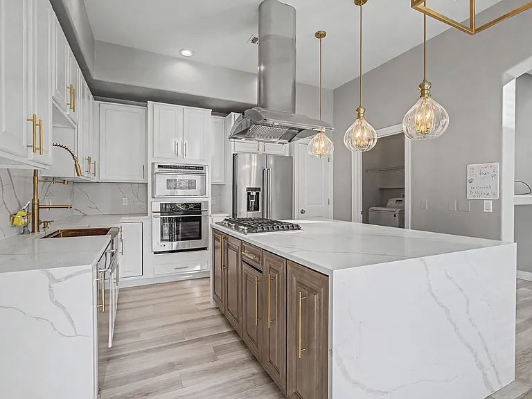 5416 Dtc Pkwy — Photo 1