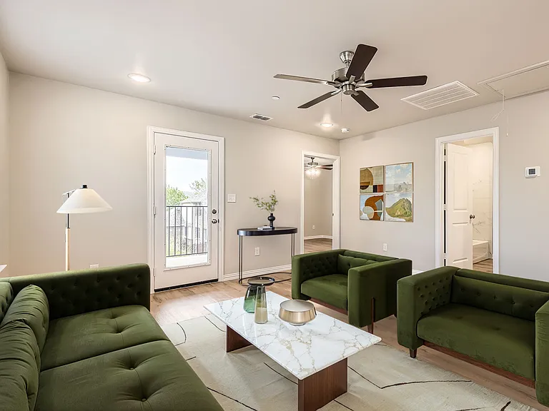 Magnolia Townhomes — Photo 12