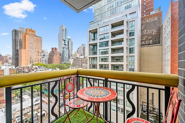 Rented by Oxford Property Group | media 2