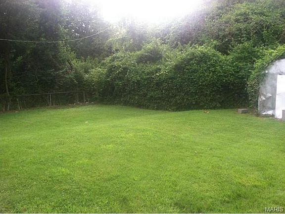 2nd image of 8461 Kempland Pl