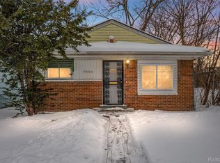 4004 Minnesota St, Hamtramck, MI 48212