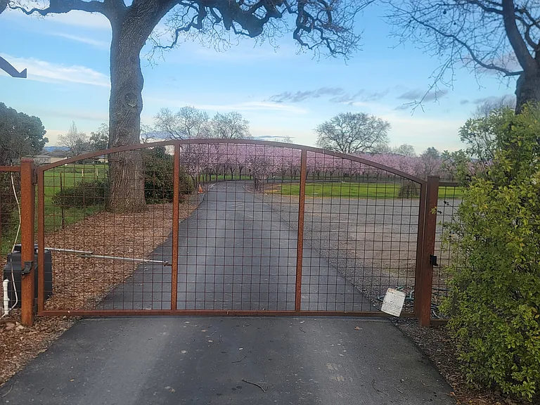 Entry Gate