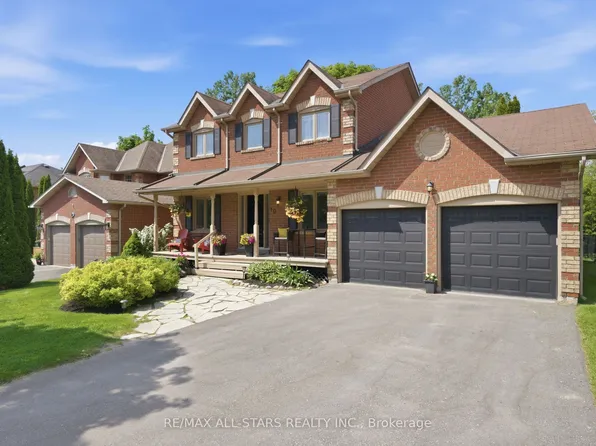 10 Forsythe Dr, Uxbridge, ON L9P 1V7