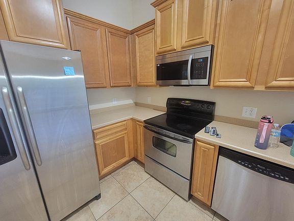 5th image of 1547 Broken Oak Dr #36A