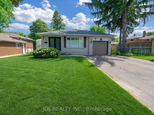 53 Southdale Dr, Markham, ON L3P 1J6