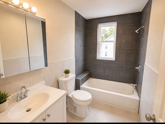 2nd image of 847 S 19th St #3LL