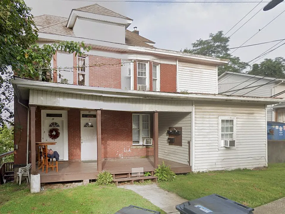 19 McLane Ave #1