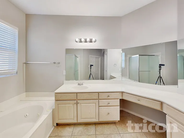 8009 Rancho Dorado Ct NW — Photo 8