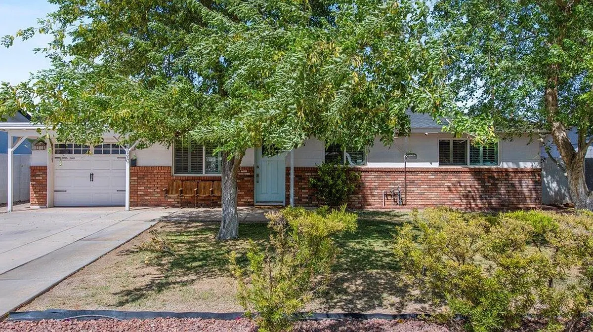 Building Photo - 6520 E Osborn Rd