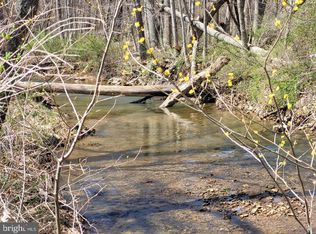 Mack Rd, Augusta, WV 26704