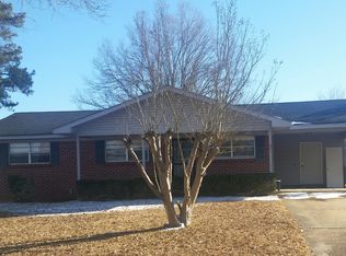 621 Scenic Dr, Grenada, MS 38901