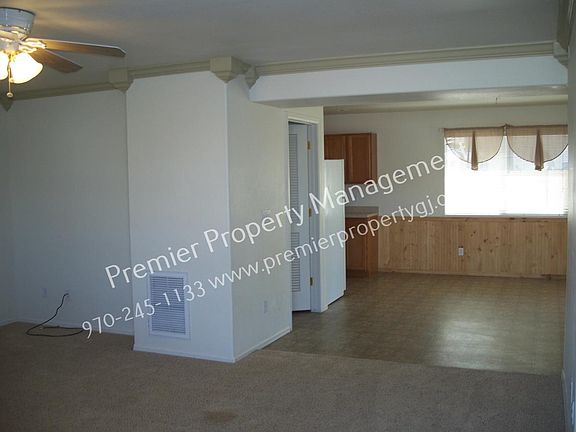 3rd image of 608 Bear Valley Ct