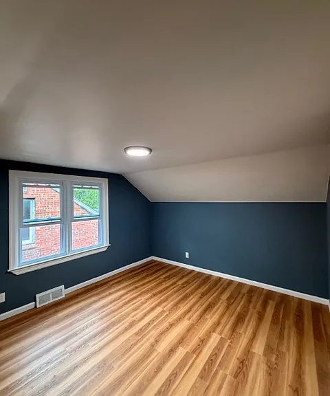 18643 Eureka St — Photo 12