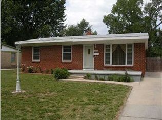 1827 S Fabrique Dr, Wichita, KS 67218