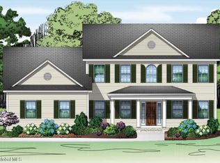 10 Brookhaven Ct, Saratoga Springs, NY 12866