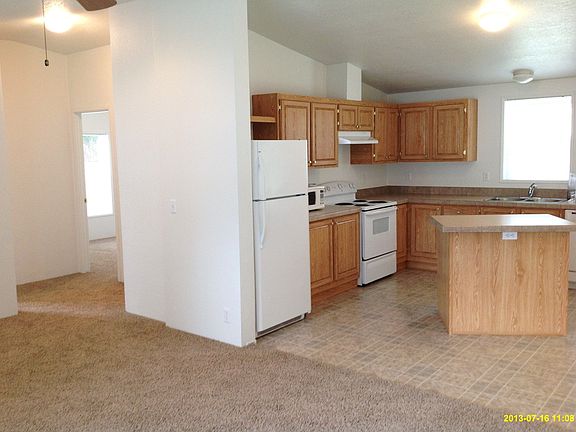 5th image of 3623 Eagle Dr NE