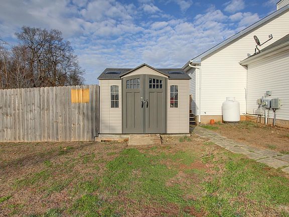 4th image of 3783 McAllister Dr