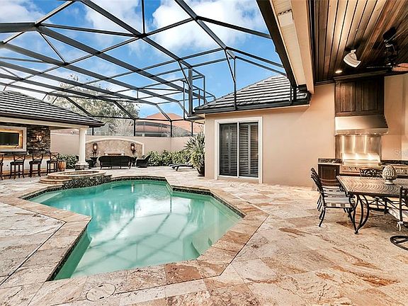 4th image of 8955 Elliotts Ct