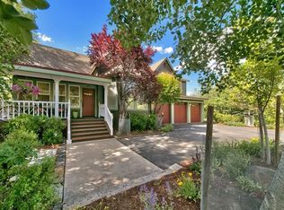 10084 SE River St, Truckee, CA 96161
