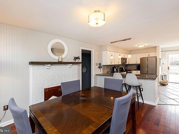 5th image of 108 Pembridge Dr