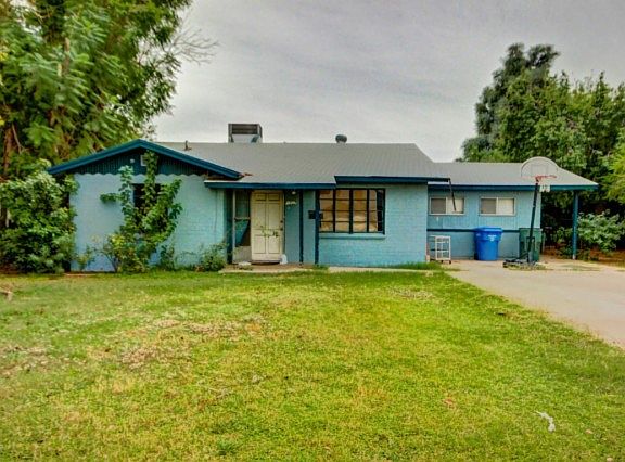 4th image of 1717 W Glenrosa Ave