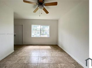 8460 NW 4th Ct, Miami, FL 33150