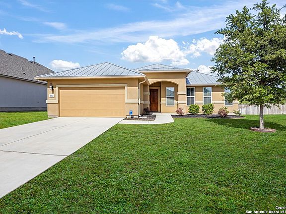 3rd image of 3903 Brazos Bend