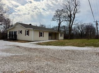 9742 E Farm Road 156, Rogersville, MO 65742
